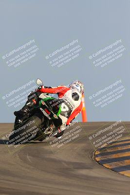 media/Nov-16-2023-Racers Edge (Thu) [[bcabf825d4]]/2-A Group/9Session 7 (Turn 12 Backside)/